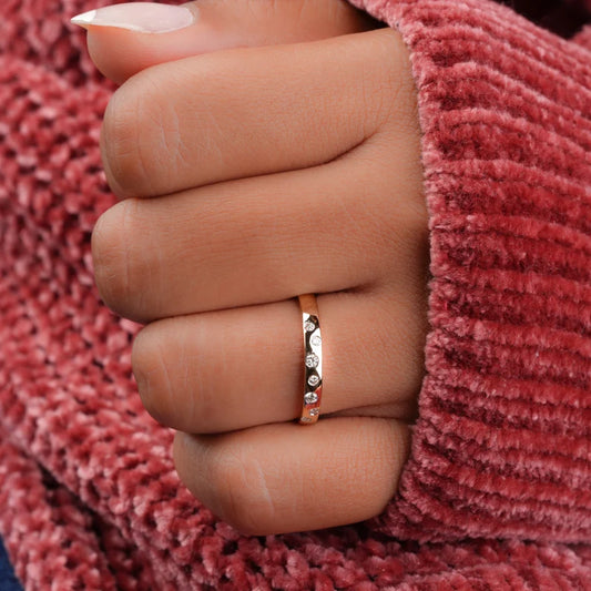 Small Diamonds Round Wedding Band