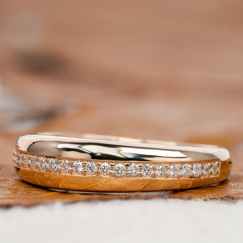 Opulent Oval