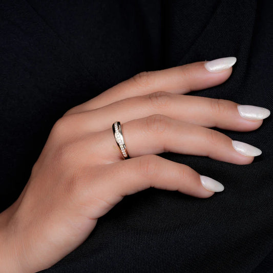 Opulent Oval