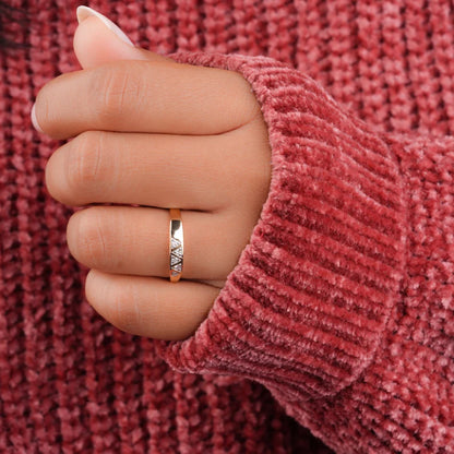 Slim Signet diamond Rings