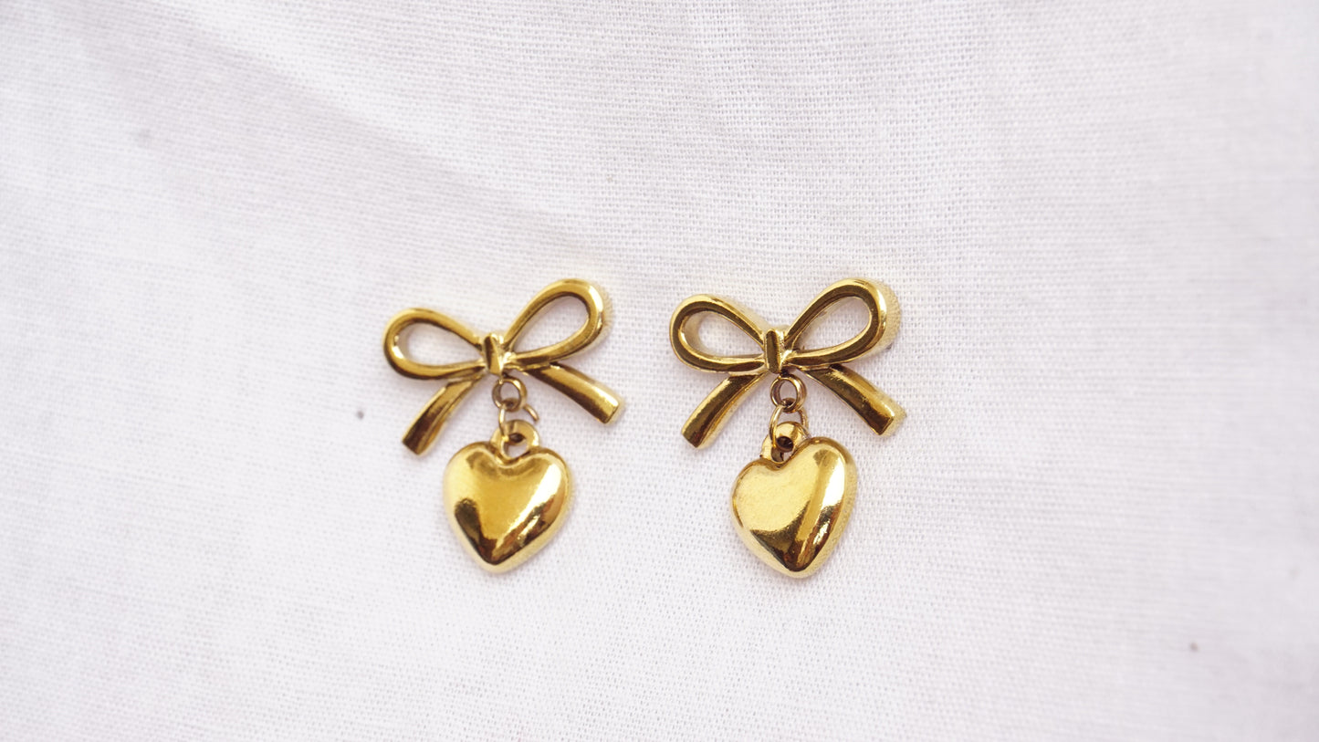 Cute Heart And Bow Earring