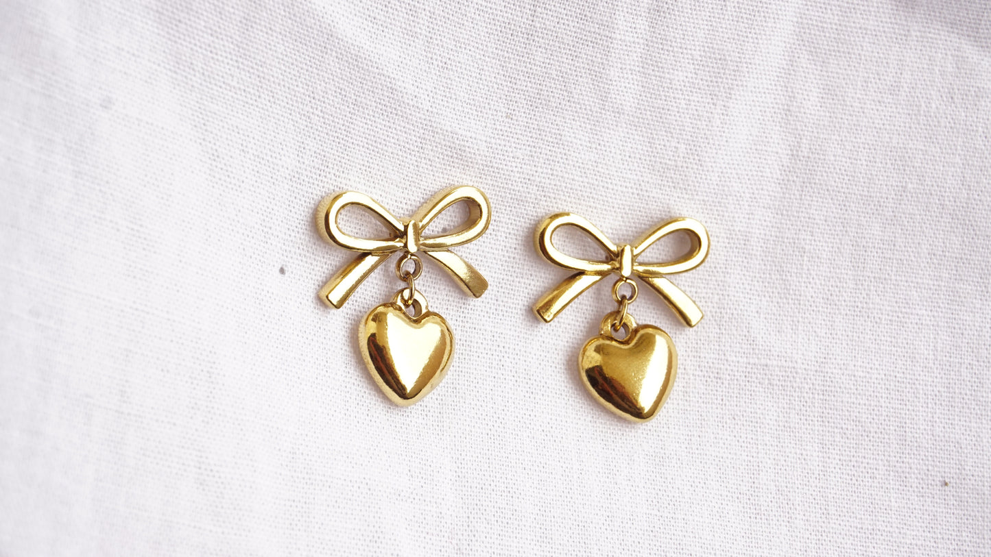Cute Heart And Bow Earring