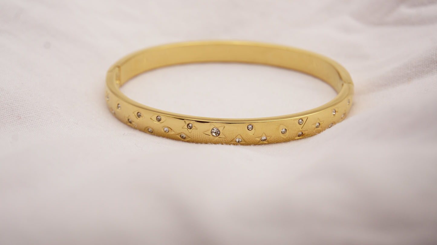 Star stone studded kada