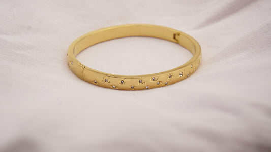 Star stone studded kada