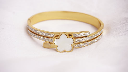 Stainless Steel Flower Bracelet