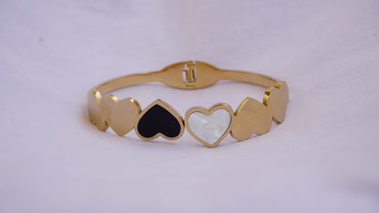 Black And White Heart Bracelet