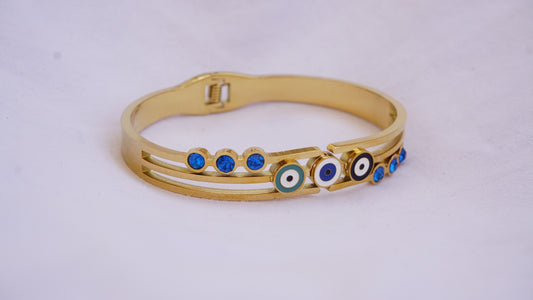 Three evil eye anti tarnish bracelet