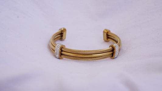 Diamond double row twisted