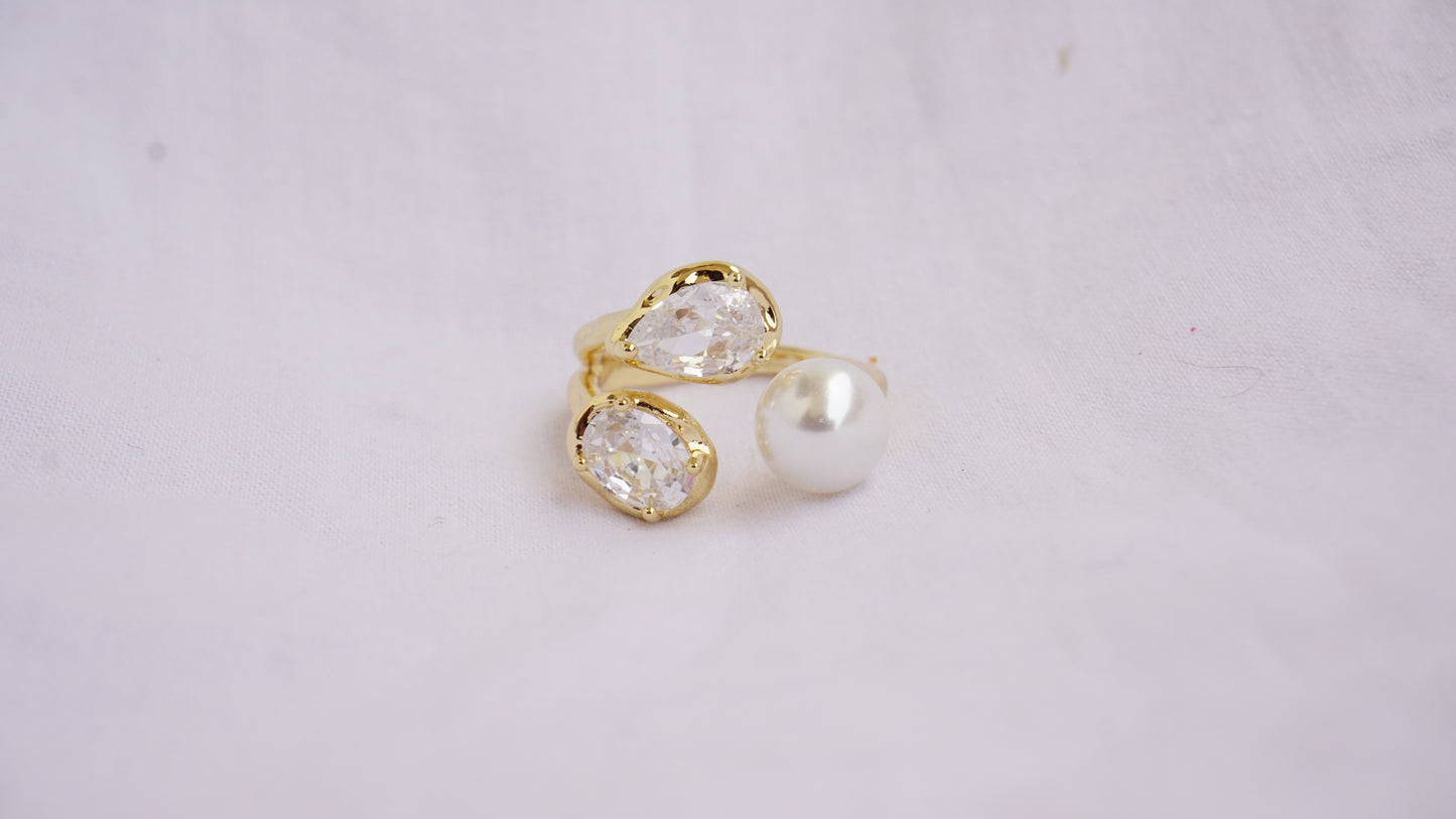 3 Stone Open Band Diamond Ring