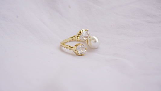 3 Stone Open Band Diamond Ring