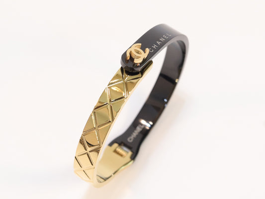 Half n Half gold black cross band style bracelet