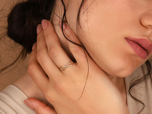 Everyday 925 Sterling Silver Gold Plates Infinity Ring