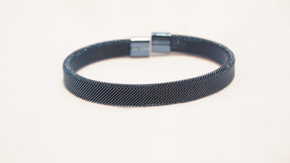 Antiquestreet Men's Slim Stainless Steel Bracelet